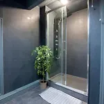 בית נופש The Waterfall Retreat *