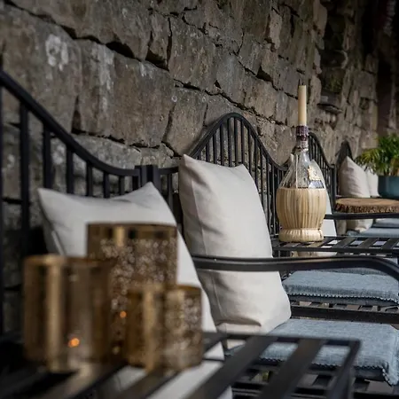 The Waterfall Retreat בית נופש *