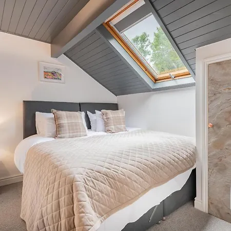 בית נופש The Waterfall Retreat *