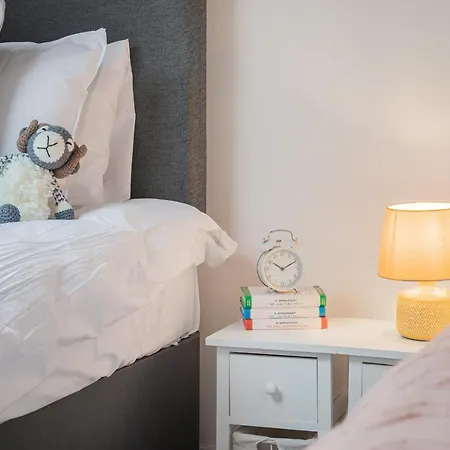 The Waterfall Retreat 度假居 *